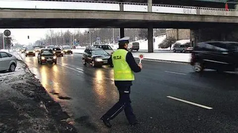 Mandaty za zbyt szybką jazdę według uznania policjantów