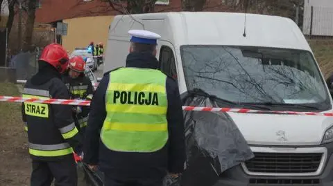 Cofał na podjeździe do przedszkola, śmiertelnie potrącił starszą kobietę