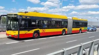 Ostrzelany autobus przy Andersa