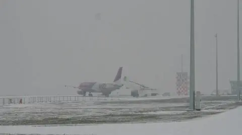 Wizz Air na święta wycofuje się z Modlina