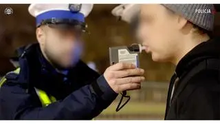 Policjanci zatrzymali 12 kierowców przewozu osób