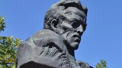 Nikt nie chce odnowić Waryńskiego