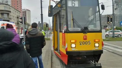 Tramwaj potrącił pieszego na Grochowie