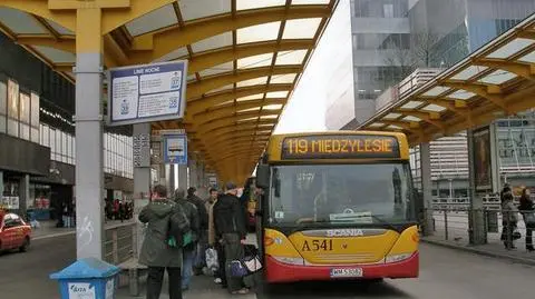 Pętlę na Centralnym zamkną tydzień później