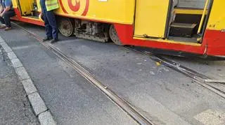 Zderzenie auta z tramwajem 