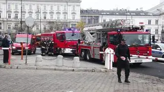 Akcja aktywistów na pl. Trzech Krzyży