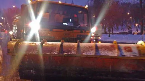 Znowu wysłali solarki. "W taką pogodę na efekty czeka się dłużej"
