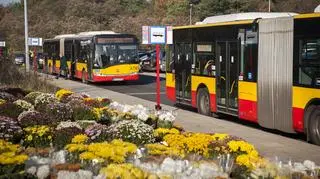 Od wtorku ruszą dodatkowe cmentarne linie