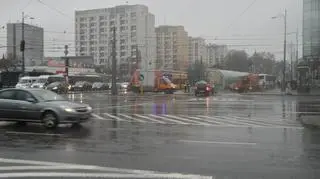 Tramwaje stanęły na pl. Bankowym