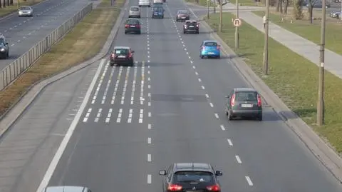 Dwa lata testów na Jagiellońskiej. Pasy badają spektrofotometrem