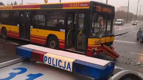 Wymusił pierwszeństwo, zderzył się z autobusem 