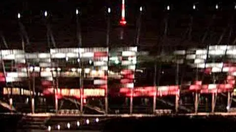 Narodowy ożył nocą