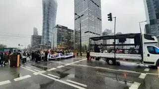 Protest na rondzie Dmowskiego