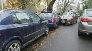 Uszkodził samochody policjantów