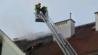 Pożar w bloku na Bemowie