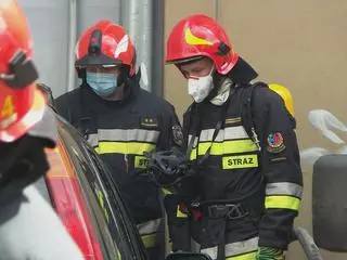 Pożar samochodów na Chmielnej