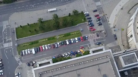 Działki na placu Defilad pod lupą komisji