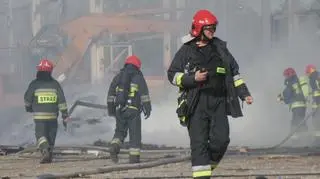 Pożar hali w Ursusie