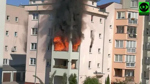 Pożar na Białołęce. "Spłonęło całe mieszkanie"