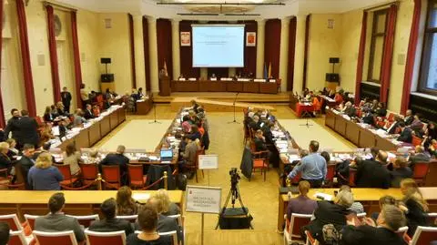 Spór wokół TK. Wojewoda apeluje o "niewywoływanie zamętu"