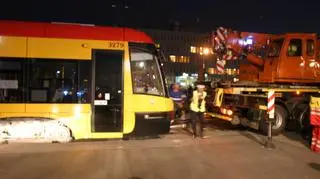 Zderzenie ciężarówki z tramwajem