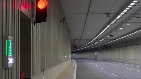 Drogowcy uzupełnili dokumentację potrzebną do otwarcia tunelu POW