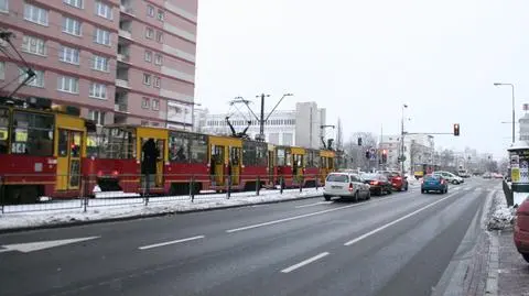 Motorniczy nie wyhamował? Kolizja tramwajów na Puławskiej