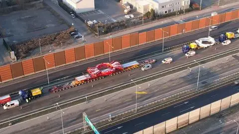 Transport tarczy TBM dotarł do węzła Lubelska