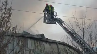 Pożar hali we Włochach