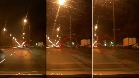 Obaj pędzili, wpadli w poślizg. Jeden koziołkował i wpadł w cztery zaparkowane auta