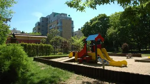 Plac zabaw czy apartamenty? Radni zlecili kontrolę