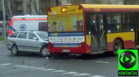 Wypadek autobusu, ranny pasażer