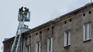 Pożar przy skrzyżowaniu ulic Mińskiej i Chodakowskiej