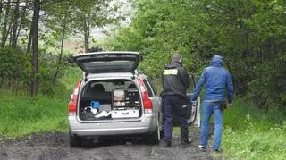 Policjanci pracują w Żukowie