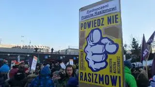 Protest antyrasistowski w centrum