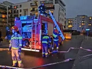 Pożar w garażu podziemnym na Targówku