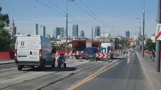 Trwa przebudowa trambuspasa na moście Śląsko-Dąbrowskim