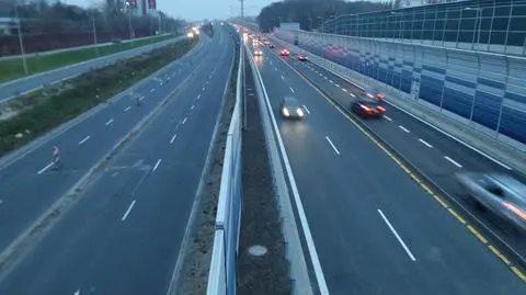 Przełożyli ruch na Trasie AK
