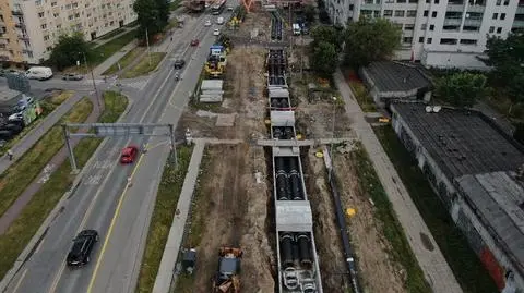 Na budowie tramwaju do Wilanowa przybywa torów. Od poniedziałku potężne zmiany w organizacji ruchu 