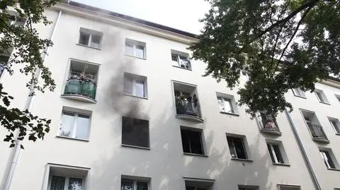 Spłonęło mieszkanie na Mokotowie. "Znaleziono zwłoki kota"