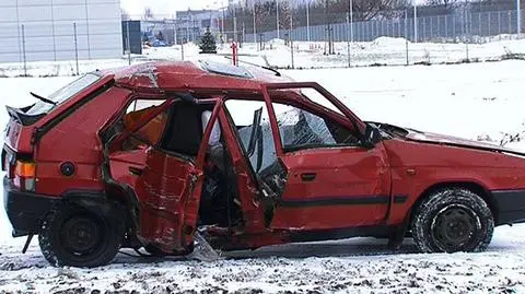 Święta na drogach: 100 kolizji i 13 wypadków