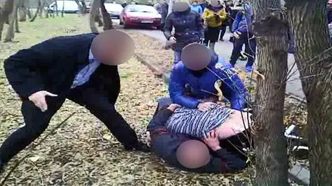 "Pobili się przy cmentarzu, bo kobieta na nich zatrąbiła"