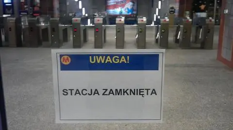 Sylwester jednak bez stacji metra Politechnika