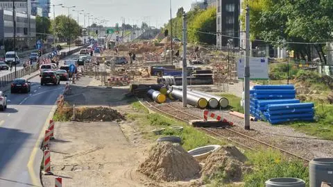 Gigantyczne opóźnienie przebudowy Marynarskiej