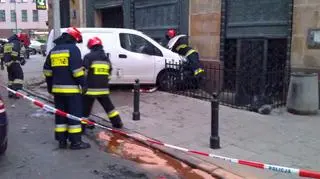 Uciekali kradzionym nissanem