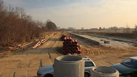 Zamknęli Szamoty, zbudują tunel pod stacją