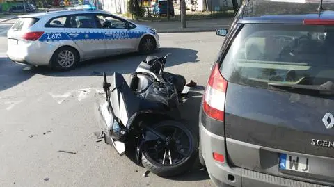 Zderzenie trzech aut i motocykla