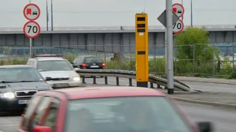 Zmyłka na Wisłostradzie. Fotoradar nietypowo ustawiony