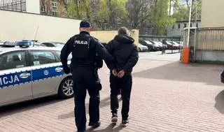 Policjanci ze Śródmieścia zatrzymali dwóch mężczyzn