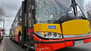 Zderzenie z udziałem autobusu miejskiego